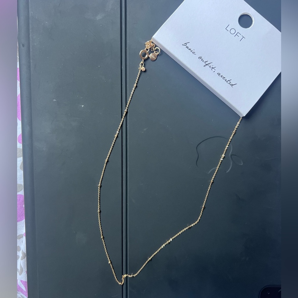 Loft gold necklace
